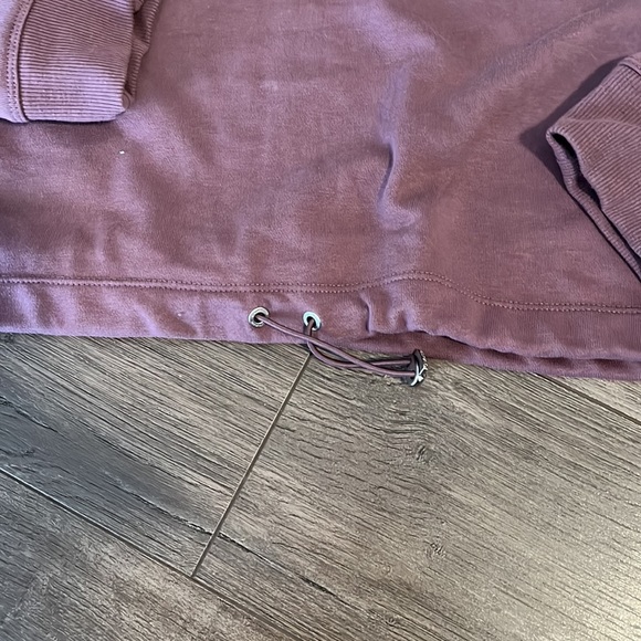 Calvin Klein Women’s Pullover NWT - Picture 2 of 6